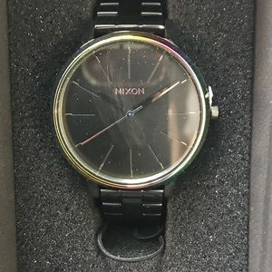 NWB NIXON WOMENS WATCH